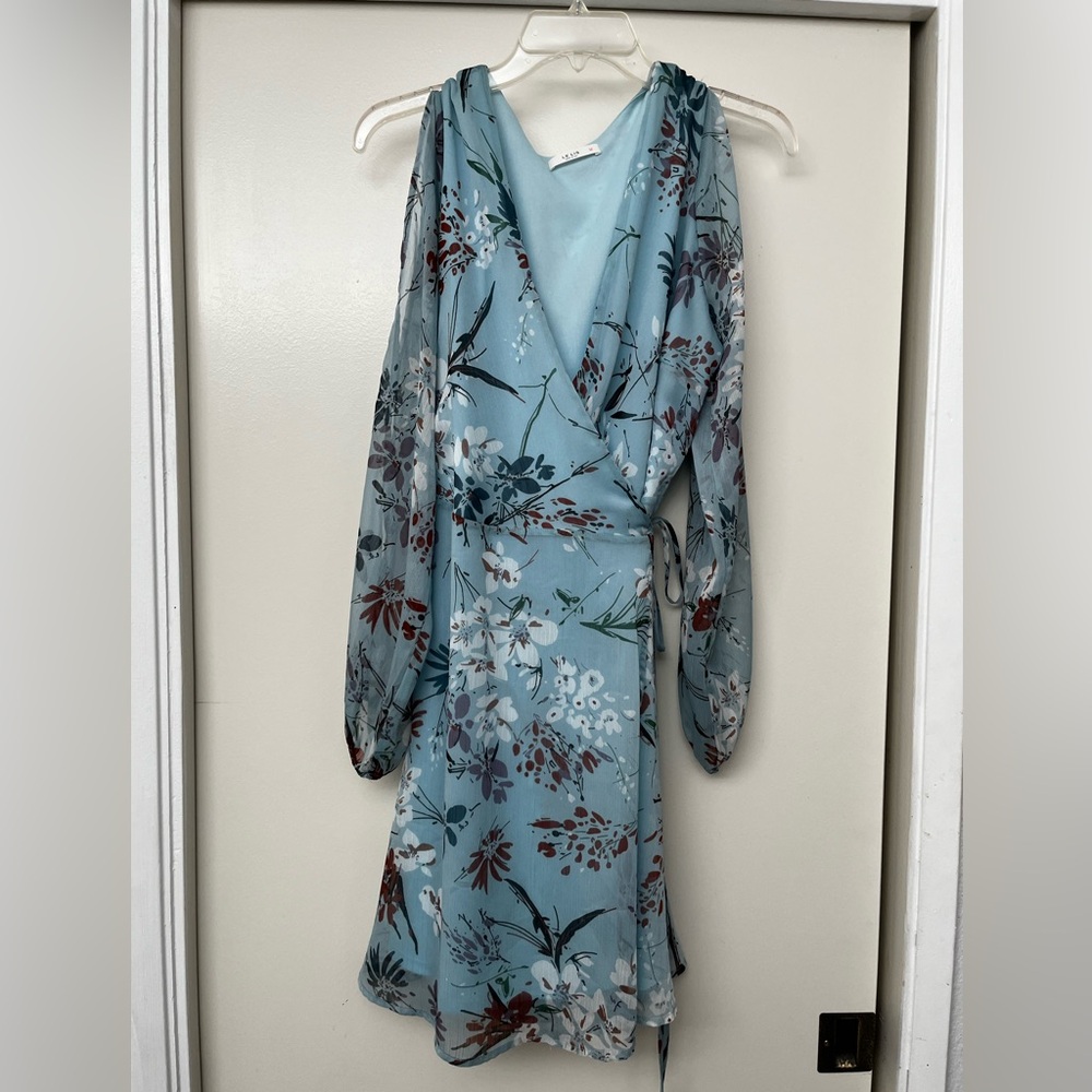 Le Lis Sky Blue Blouse
